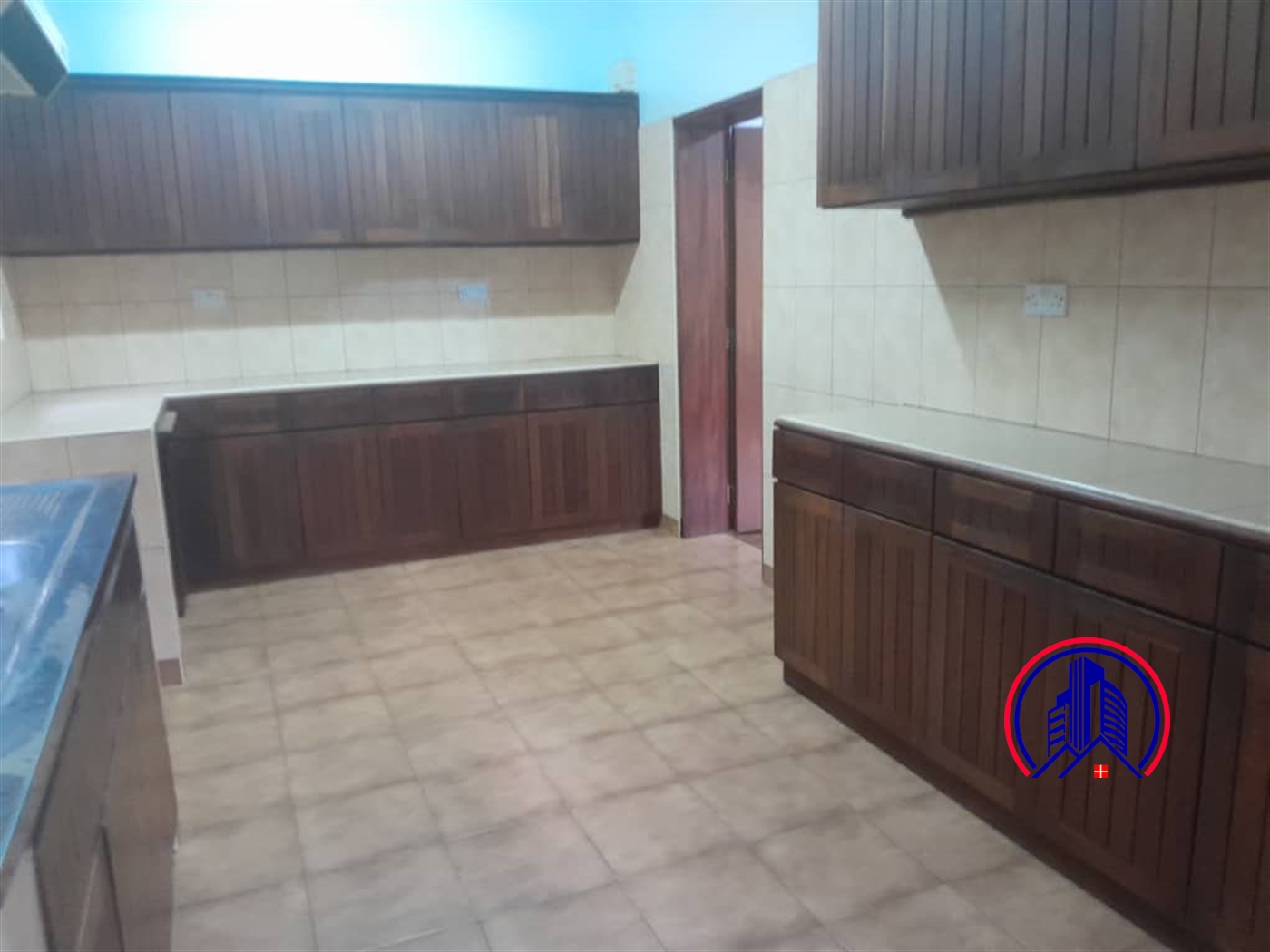 Storeyed house for rent in Kololo Kampala