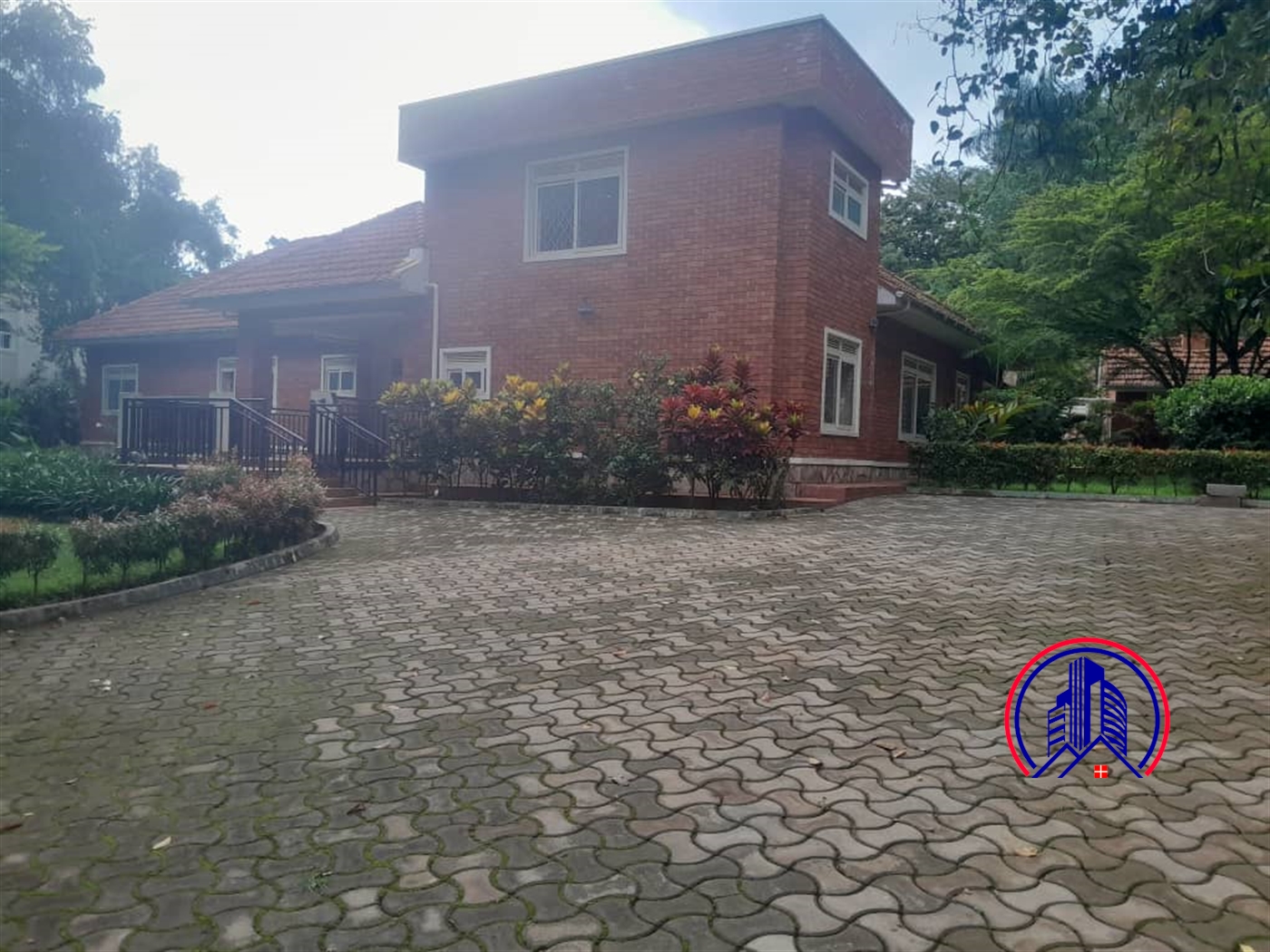 Storeyed house for sale in Kololo Kampala