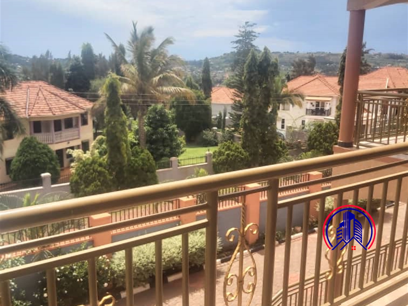 Mansion for sale in Bwebajja Kampala