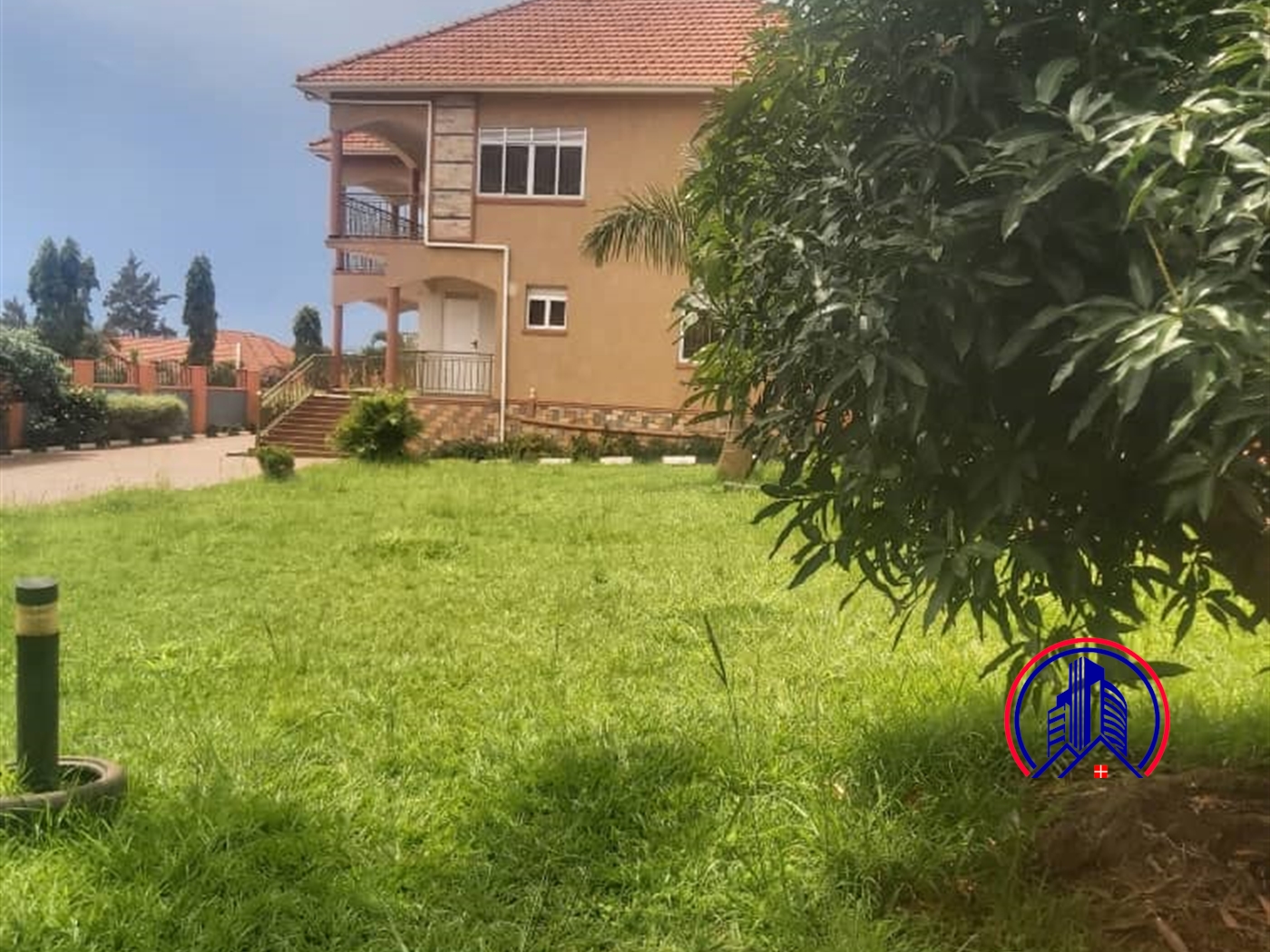 Mansion for sale in Bwebajja Kampala