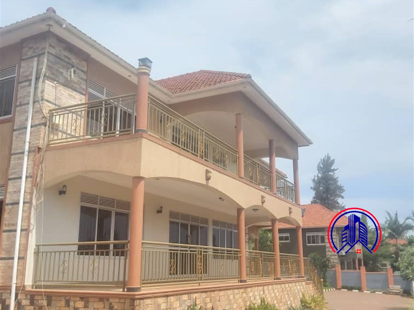 Mansion for sale in Bwebajja Kampala