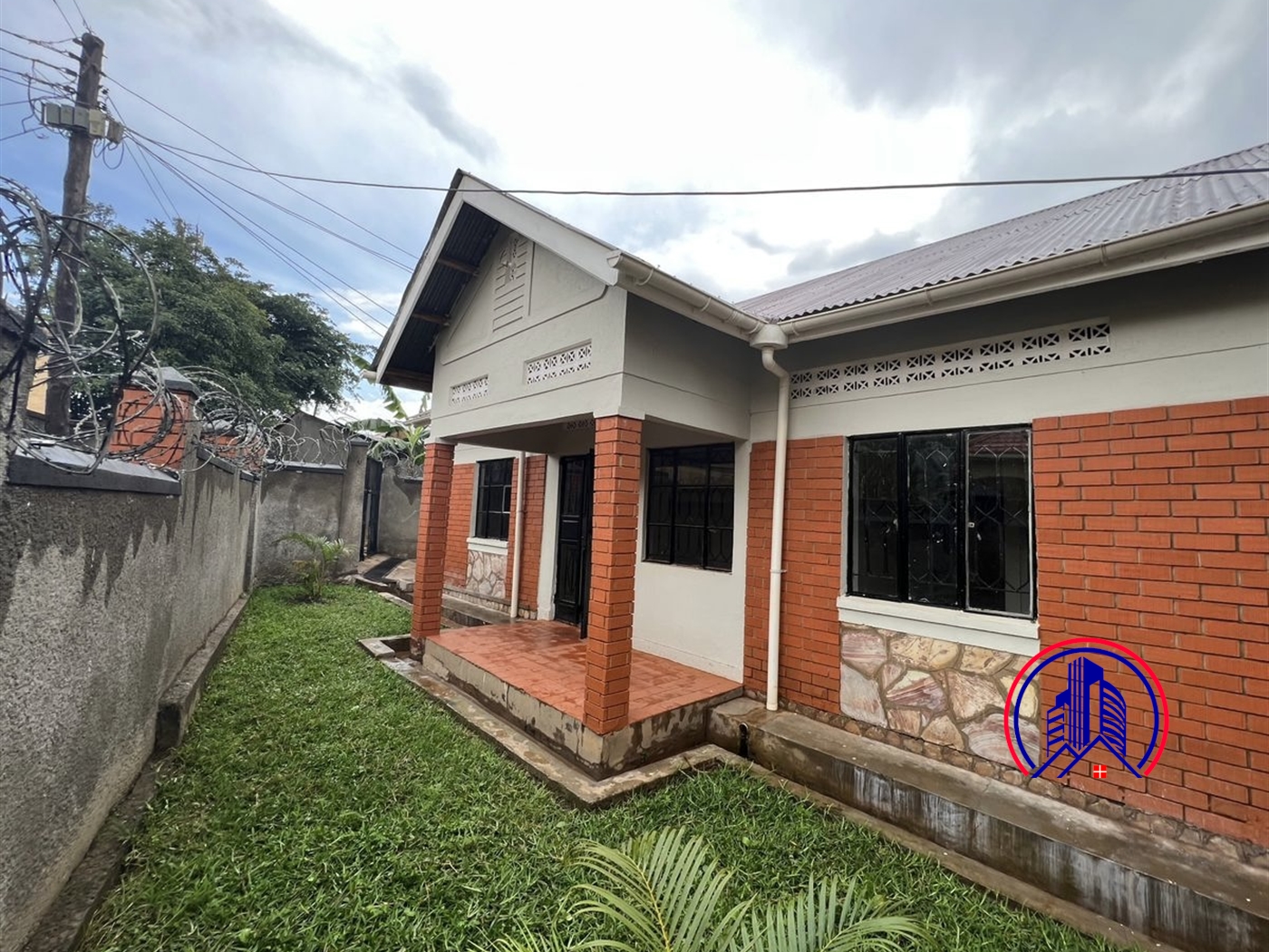 Bungalow for sale in Lweza Wakiso