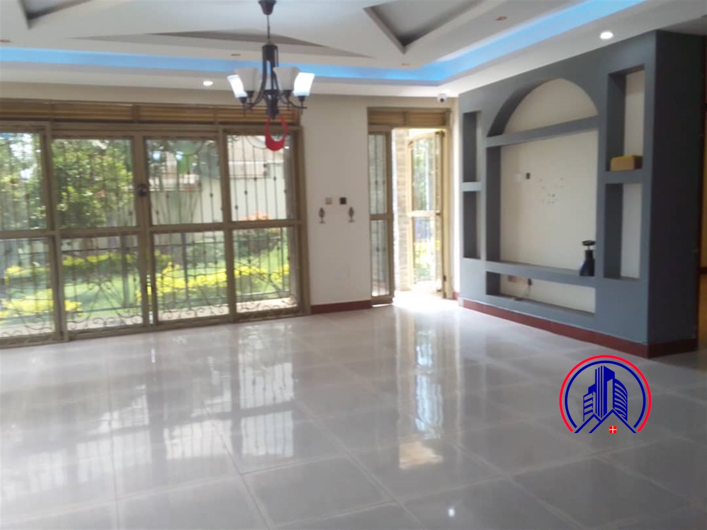 Mansion for sale in Bweyogerere Wakiso