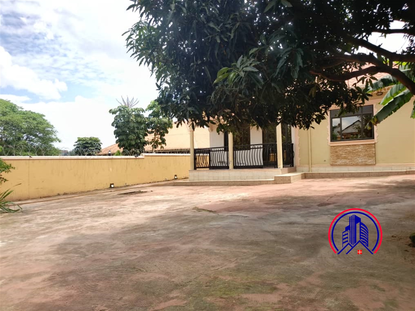 Bungalow for sale in Nansana Wakiso