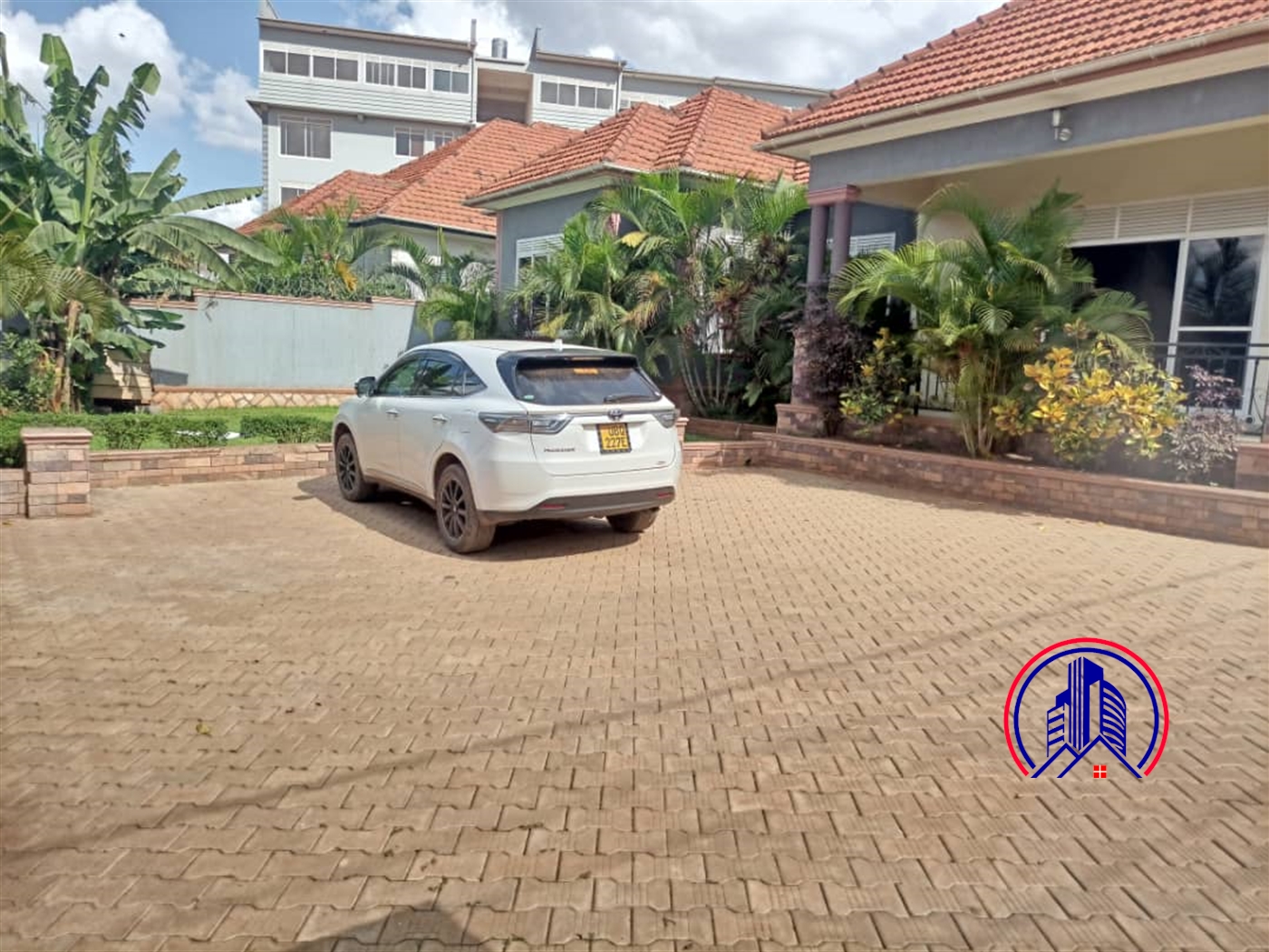 Bungalow for sale in Kulambilo Kampala