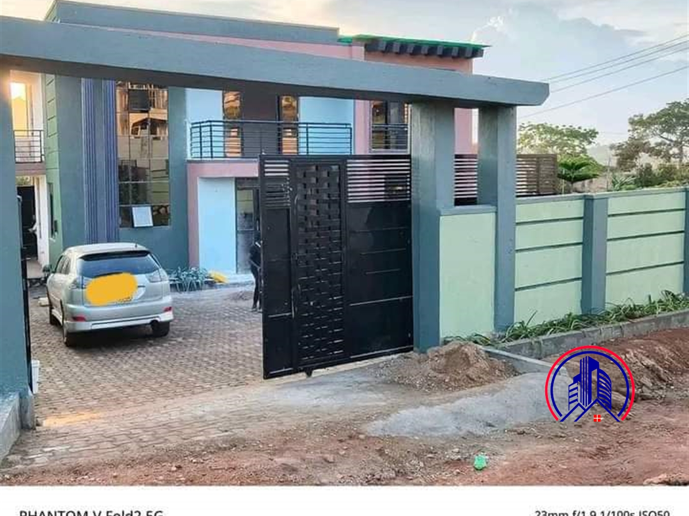 Storeyed house for sale in Kitende Wakiso