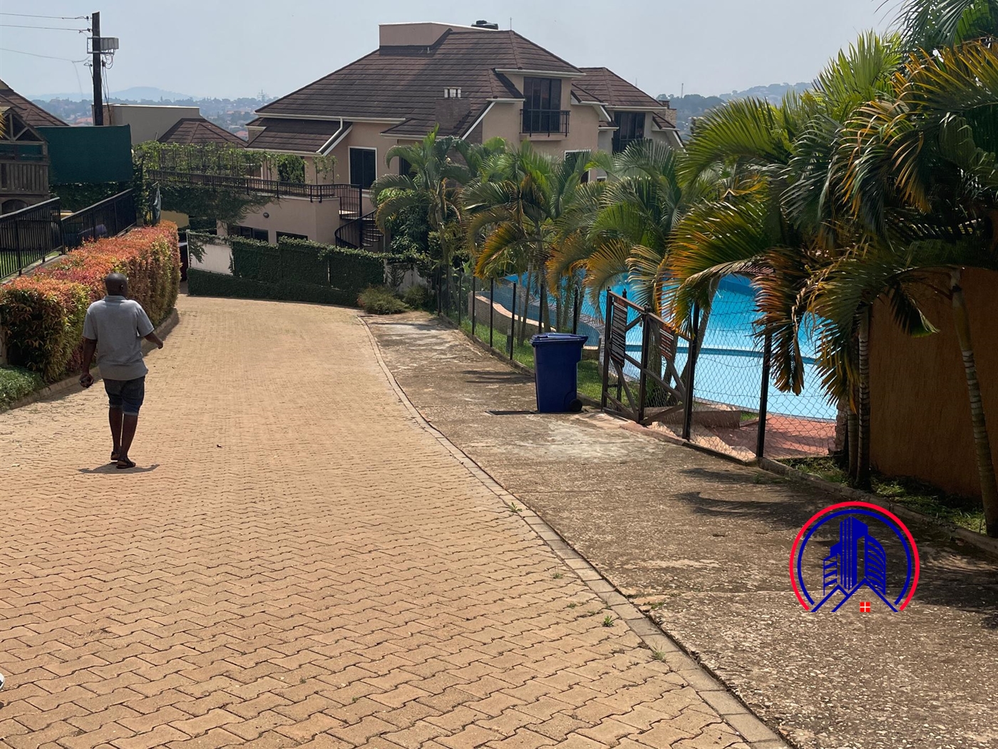 Villa for sale in Muyenga Kampala