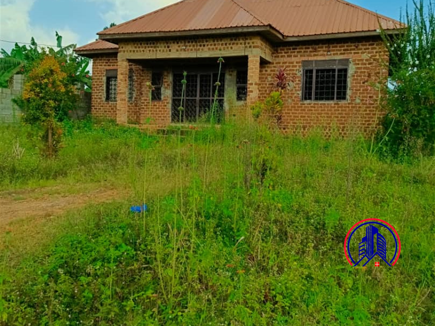 Bungalow for sale in Kitende Wakiso