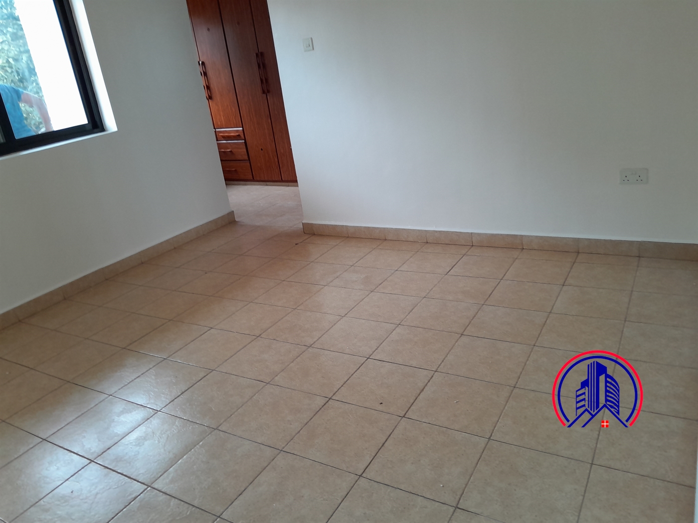 Duplex for rent in Munyonyo Kampala