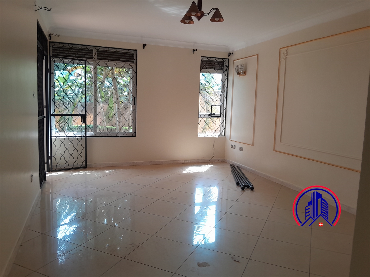 Duplex for rent in Muyenga Kampala