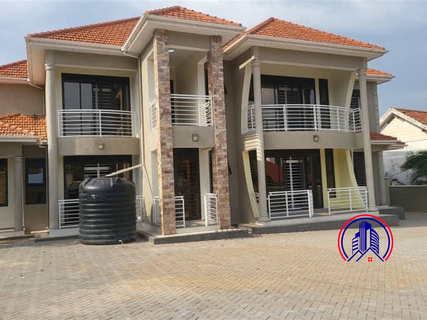 Storeyed house for rent in Munyonyo Kampala