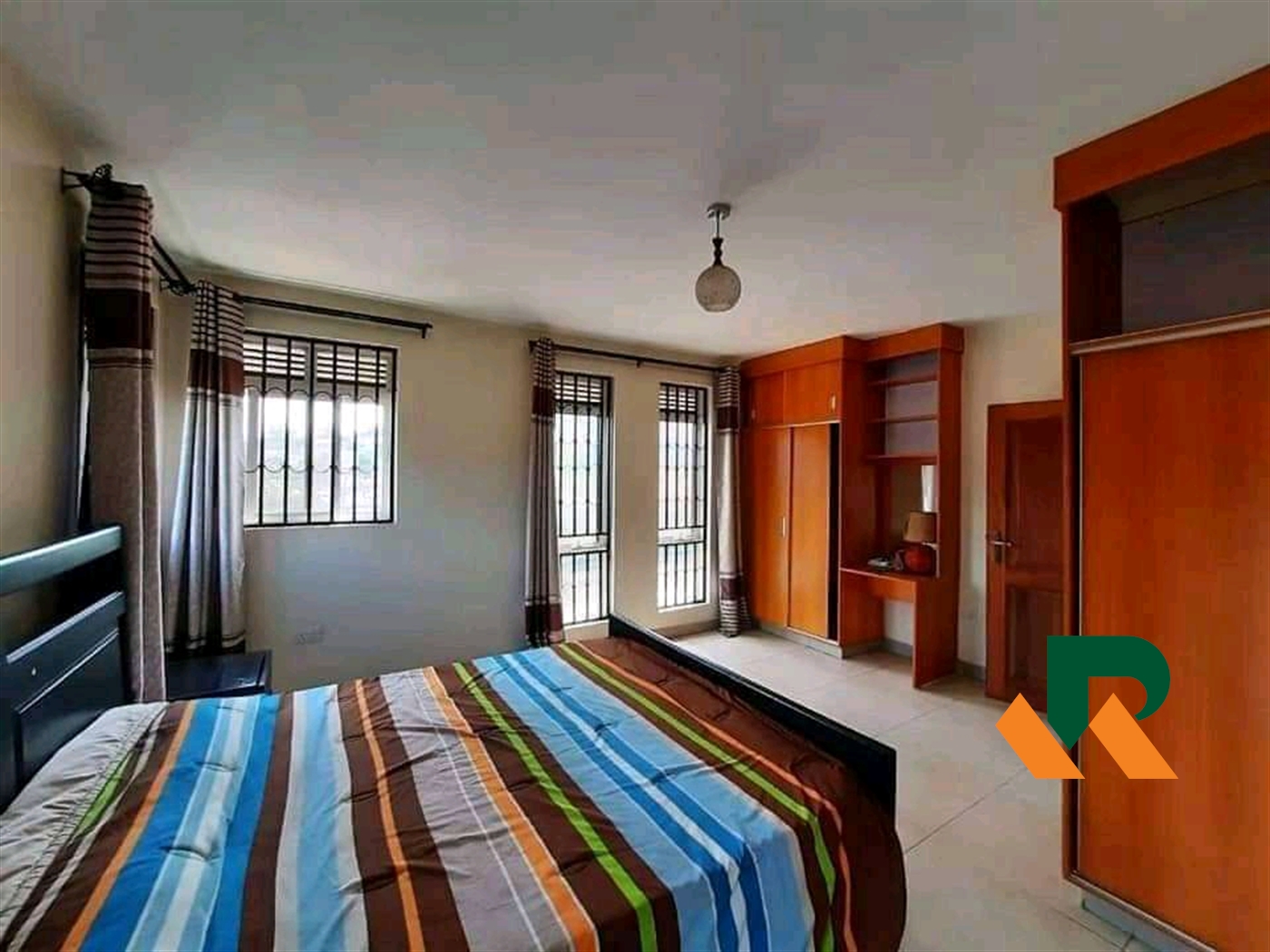 Apartment for sale in Bugoloobi Kampala