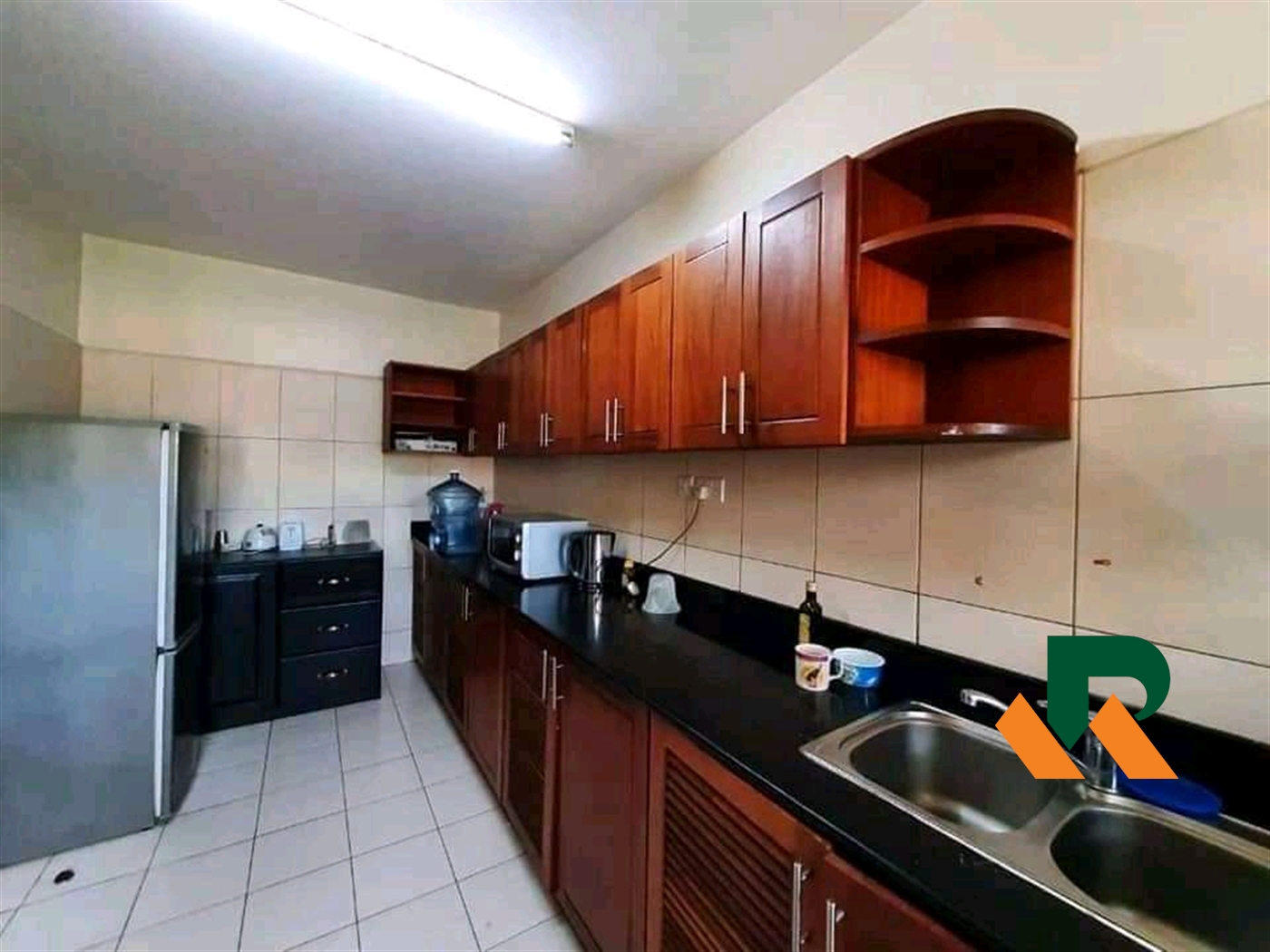 Apartment for sale in Bugoloobi Kampala