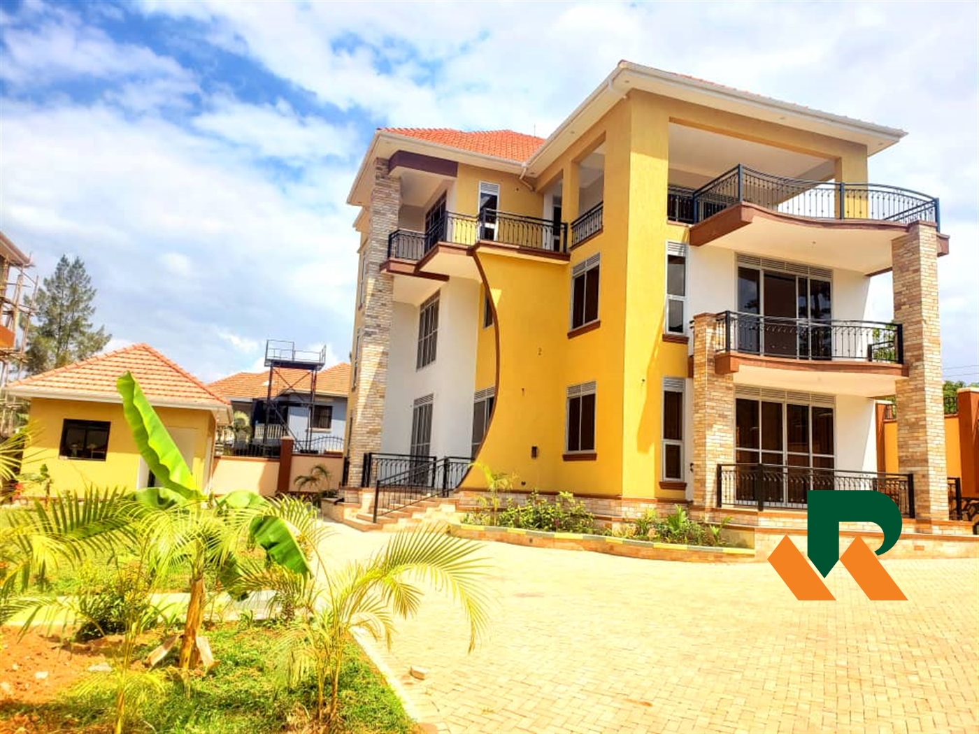 Storeyed house for sale in Munyonyo Kampala