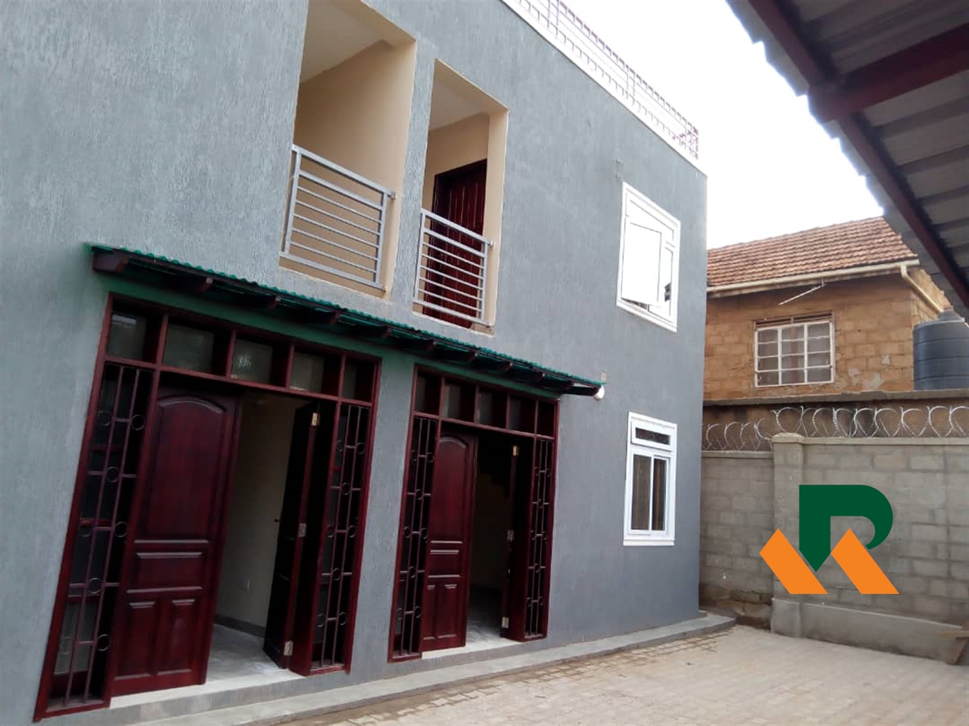 Town House for sale in Makerere Kampala