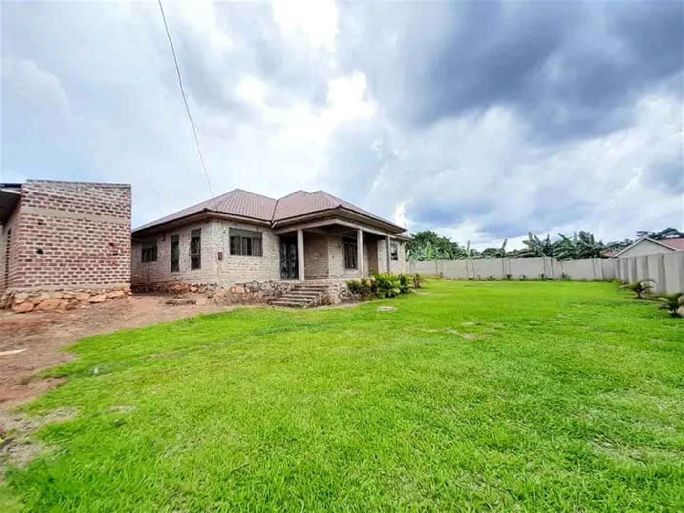 Shell House for sale in Kiwenda Wakiso