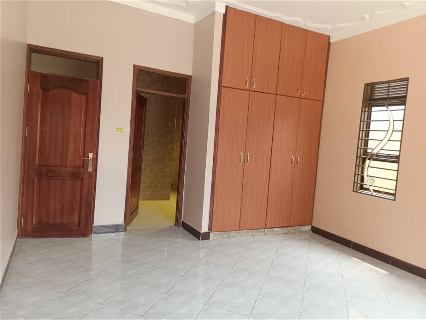 Bungalow for sale in Kitende Wakiso