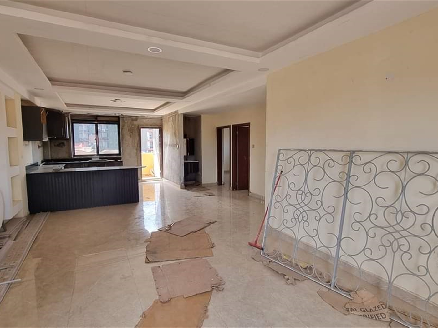 Apartment for sale in Bugoloobi Kampala