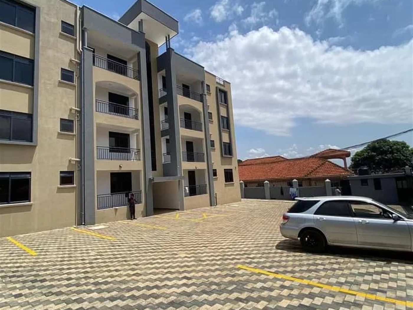 Apartment for sale in Kisaasi Kampala