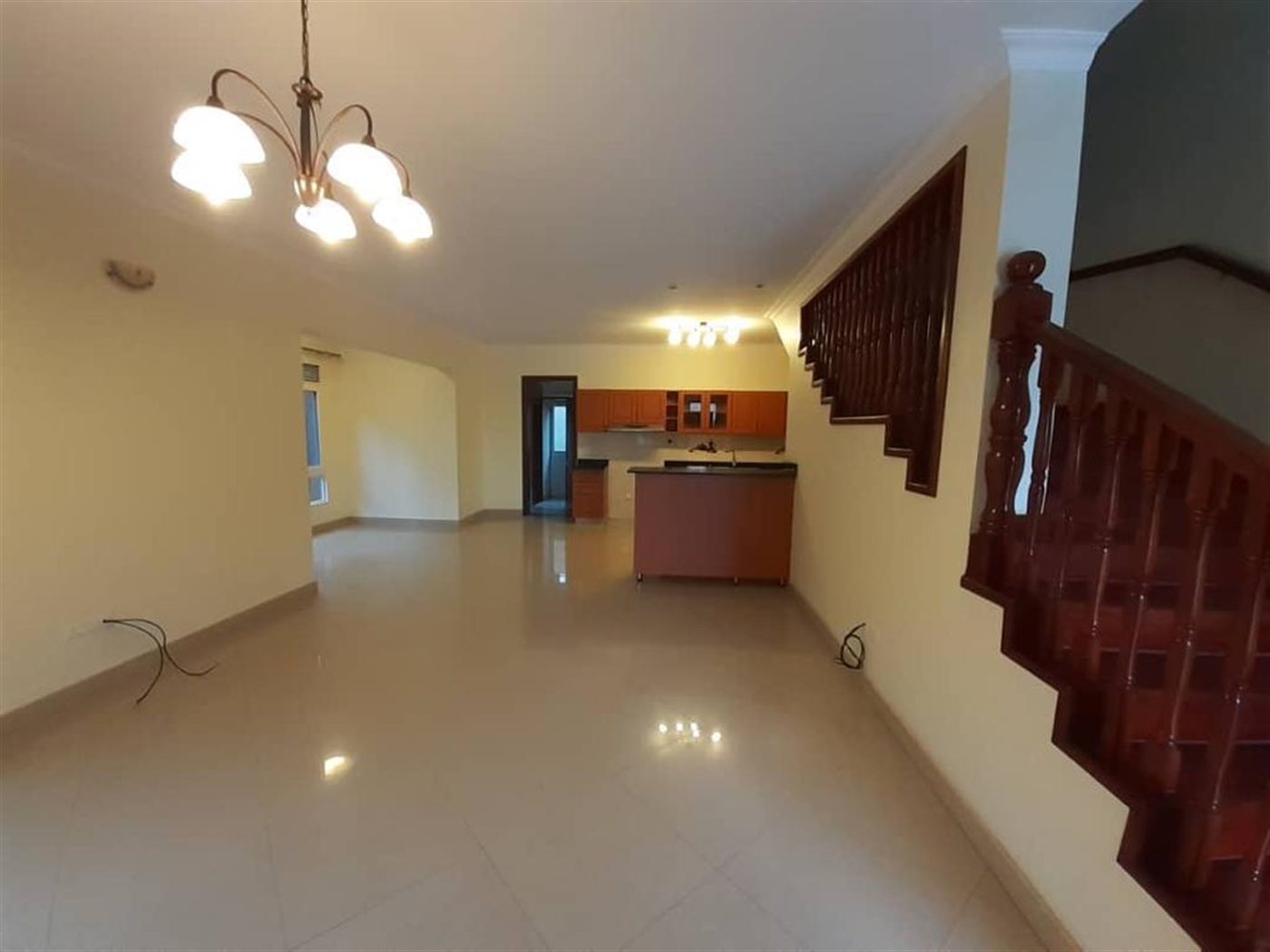 Villa for sale in Muyenga Kampala