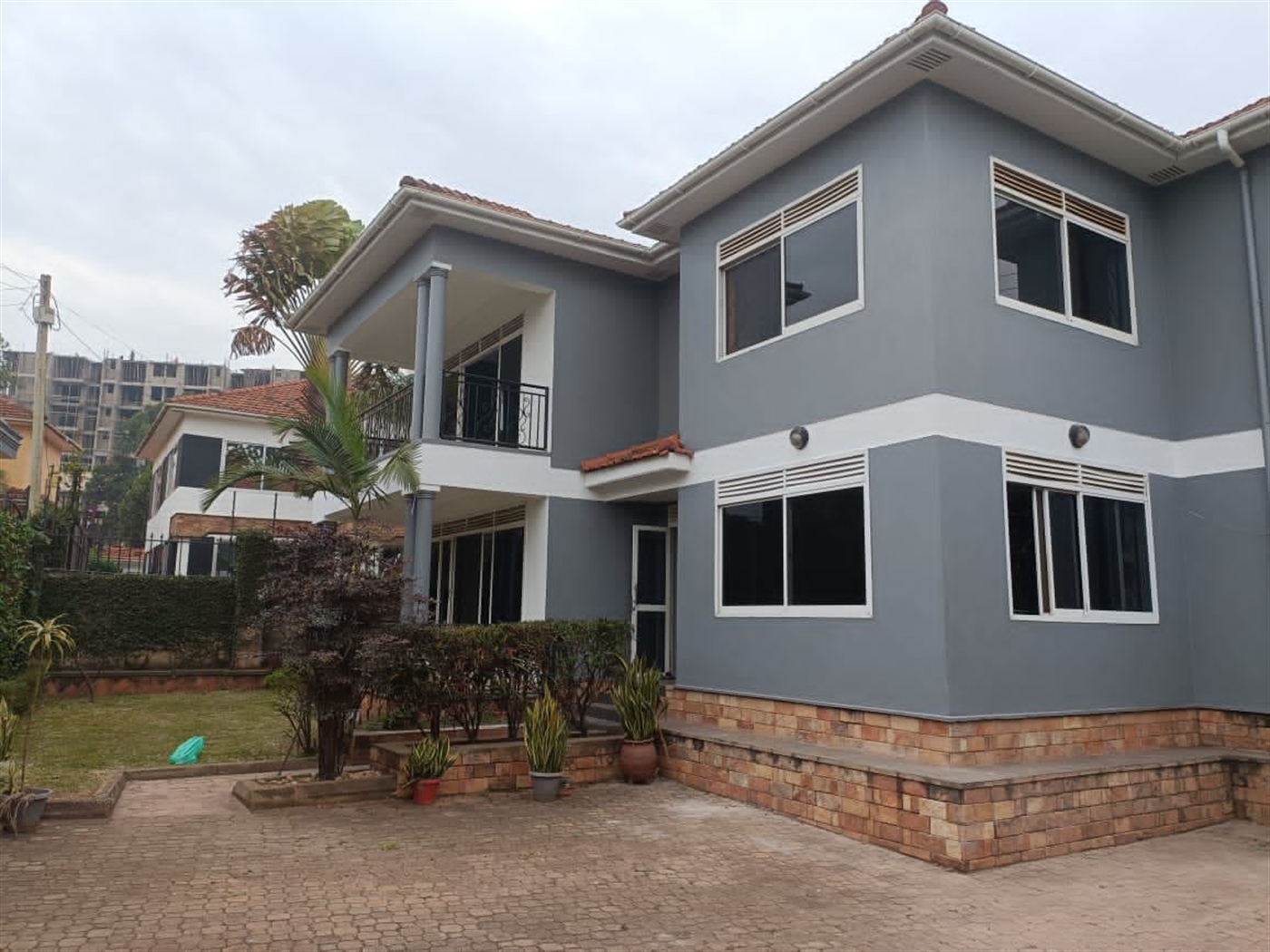 Storeyed house for sale in Naalya Wakiso