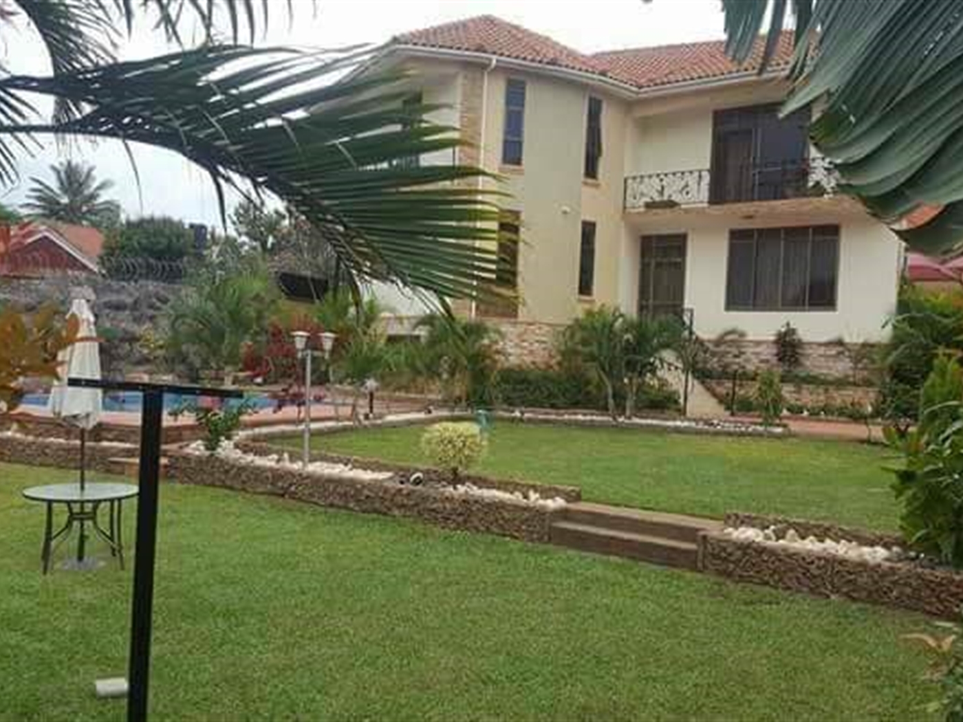 Storeyed house for sale in Naalya Wakiso