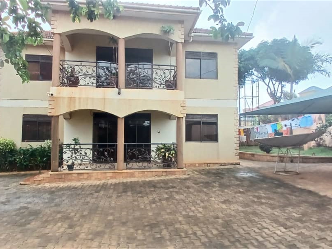 Storeyed house for sale in Najjera Wakiso