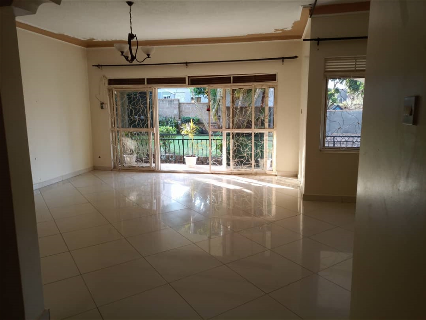 Bungalow for rent in Najjera Wakiso