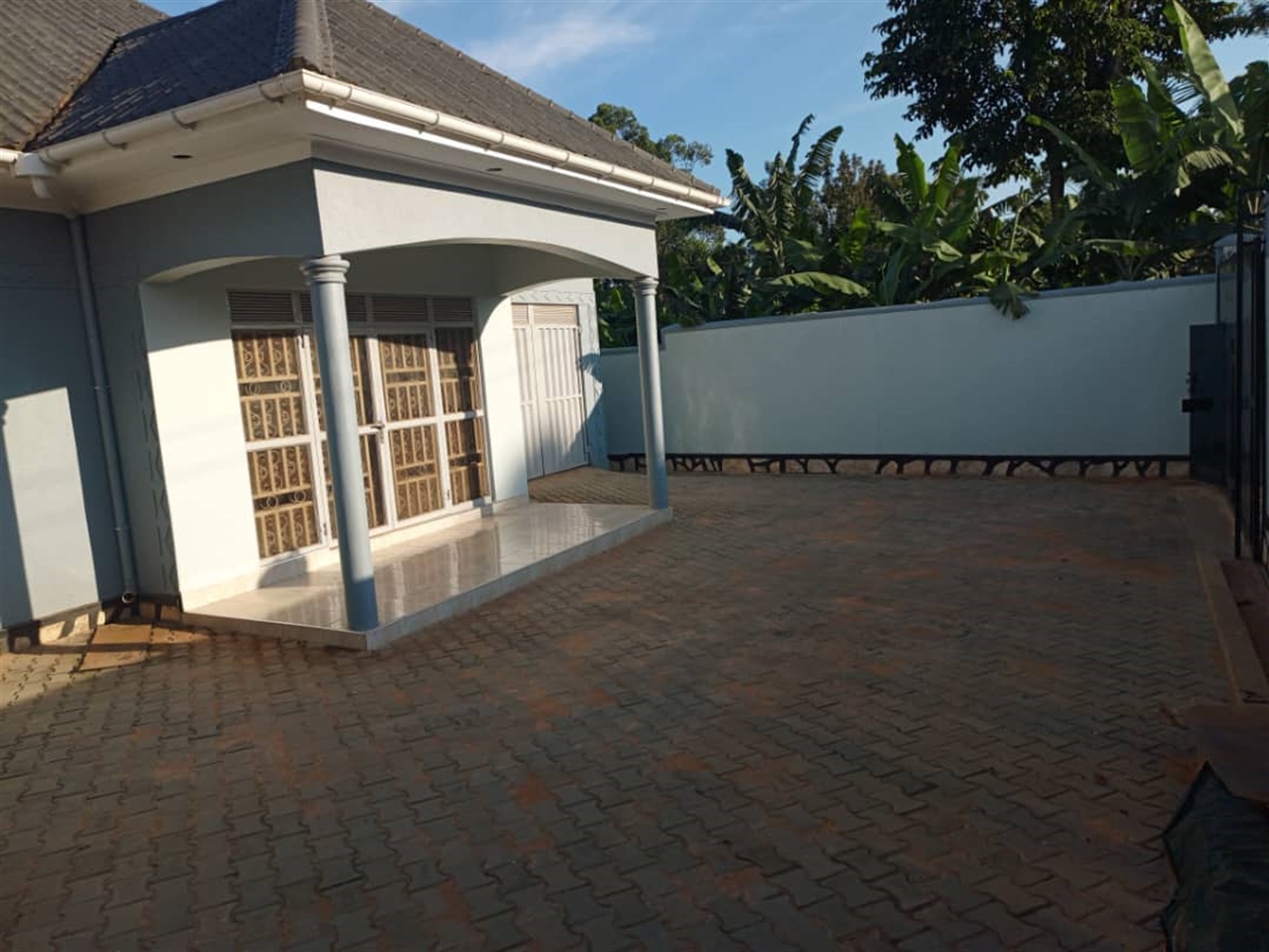 Bungalow for sale in Nansana Wakiso