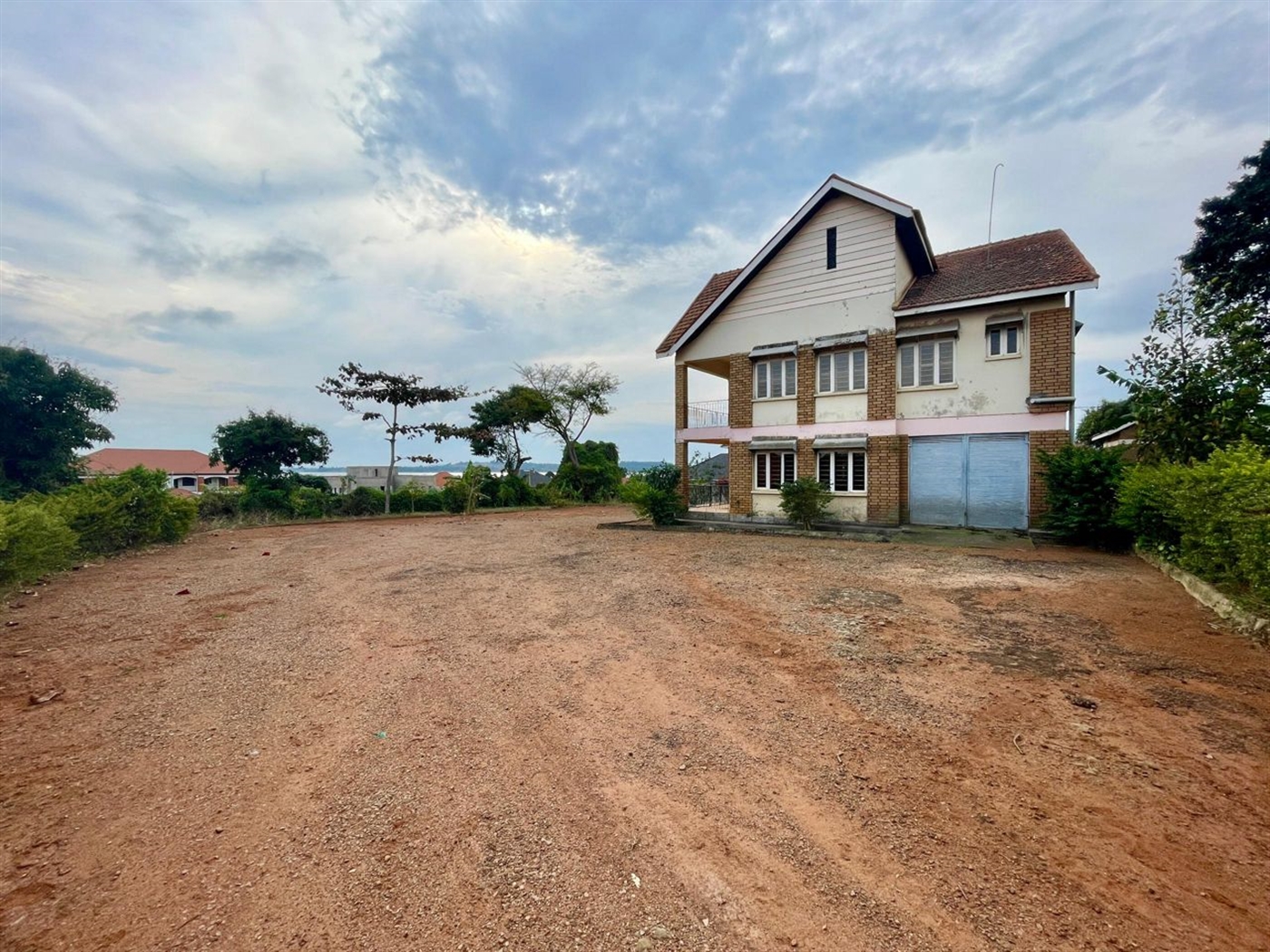 Storeyed house for sale in Entebbe Wakiso