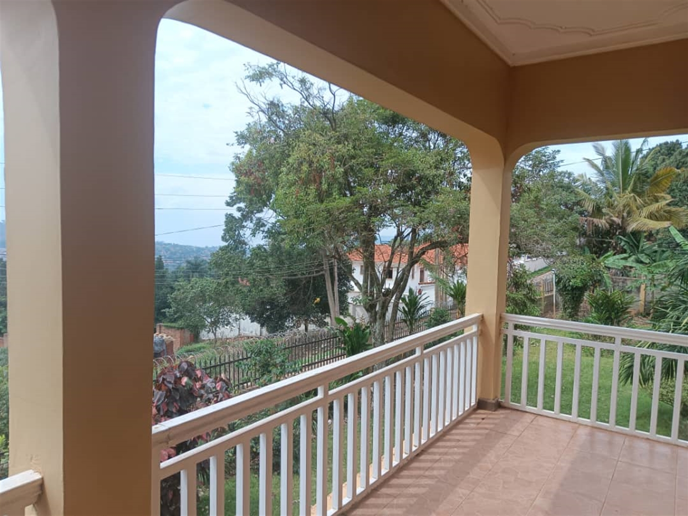 Storeyed house for sale in Lubowa Wakiso