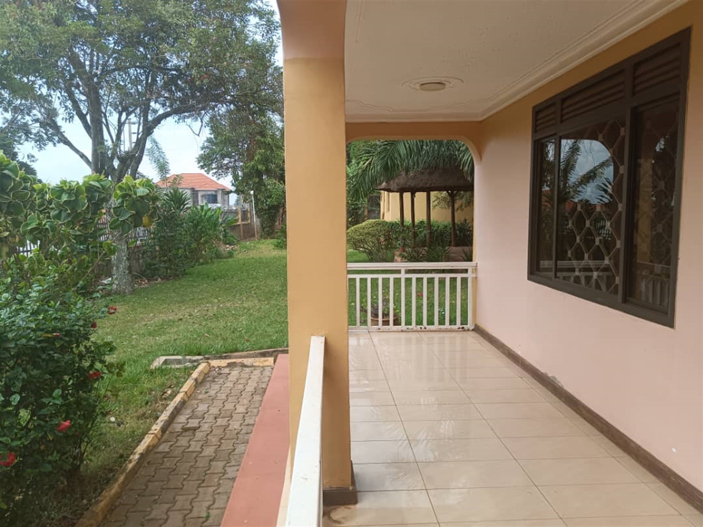 Storeyed house for sale in Lubowa Wakiso