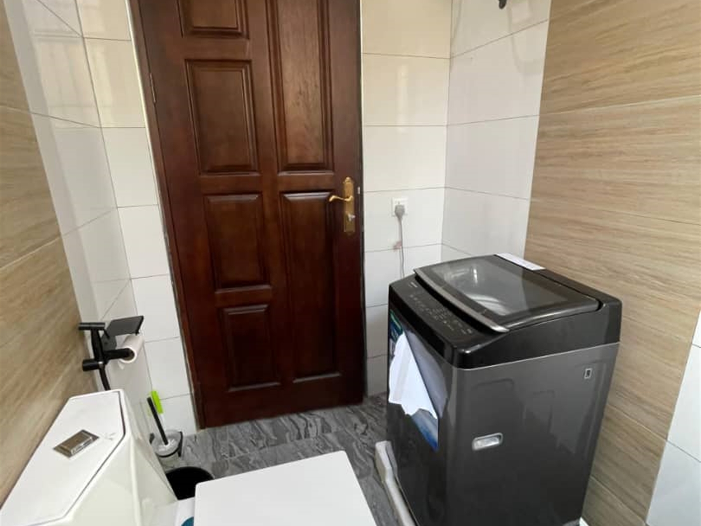 Apartment for rent in Kisaasi Kampala