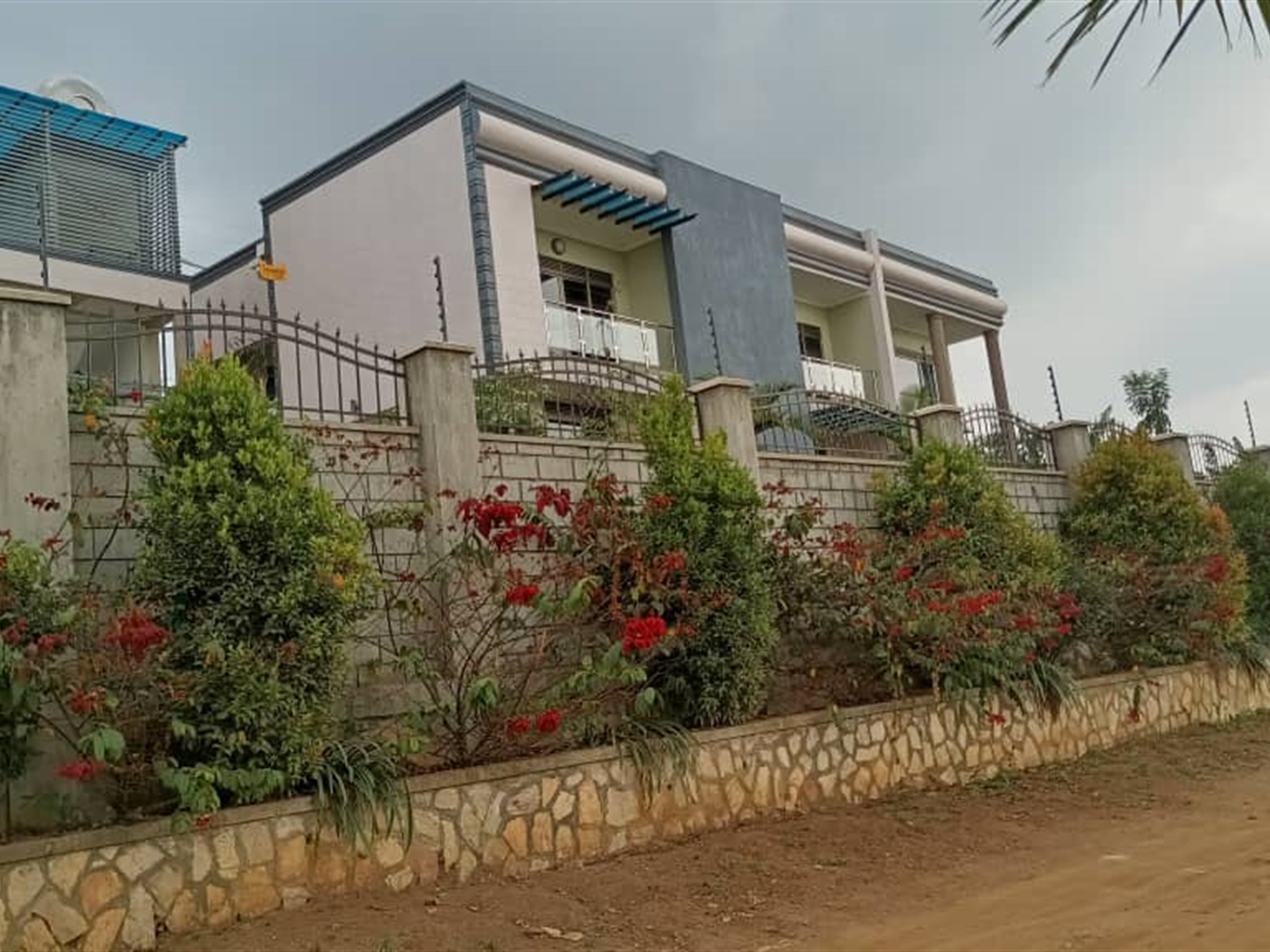 Storeyed house for sale in Lutembe Wakiso