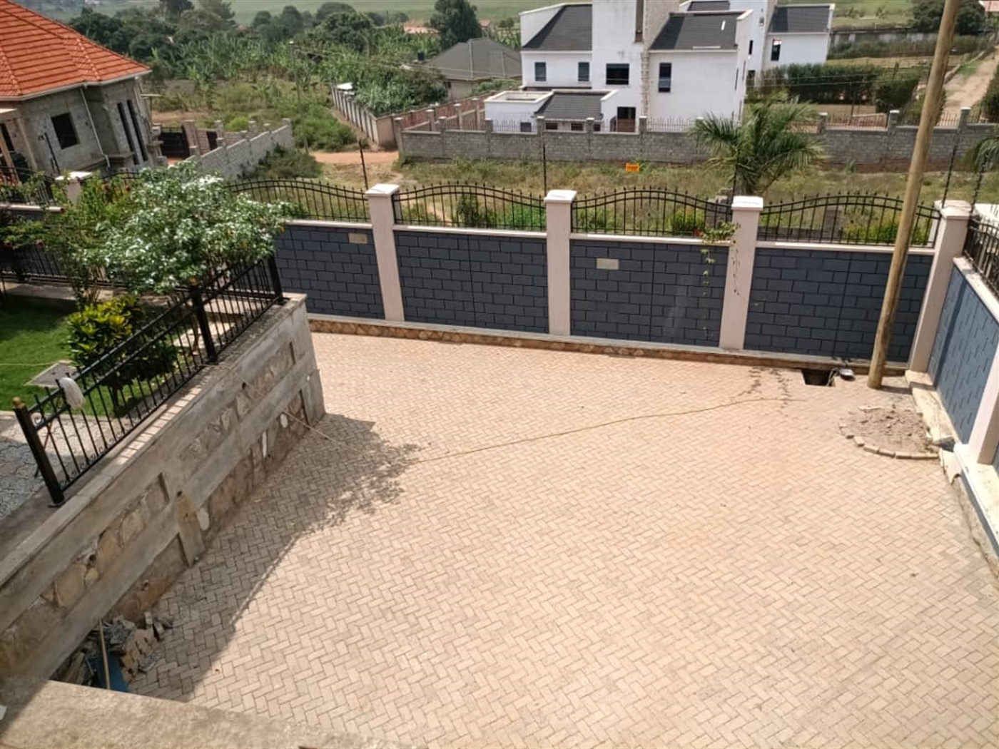 Storeyed house for sale in Lutembe Wakiso