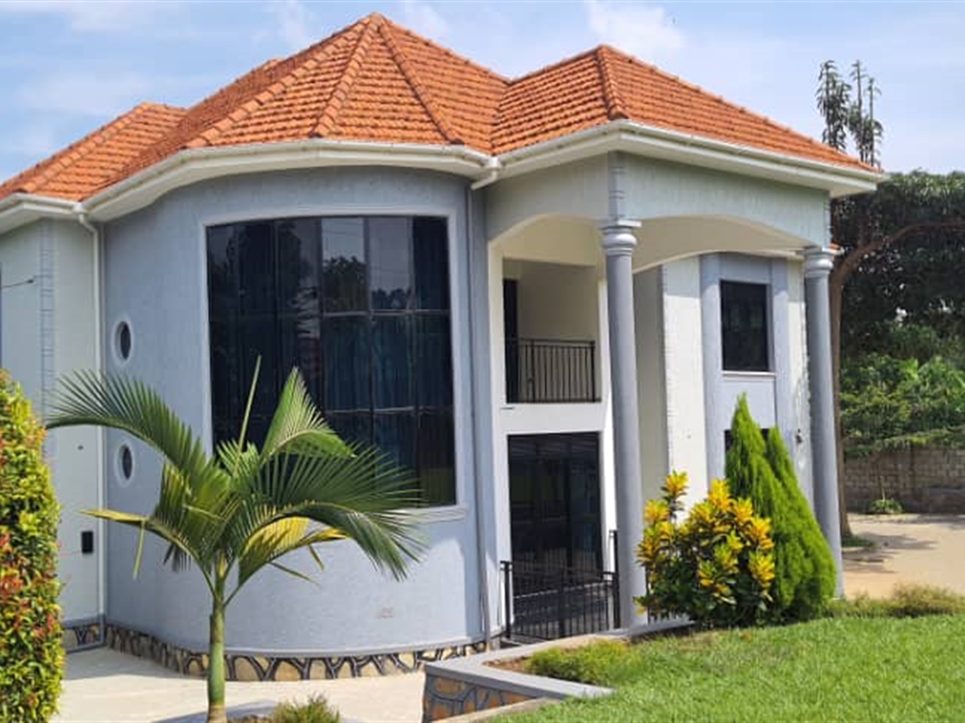 Storeyed house for sale in Gayaza Wakiso