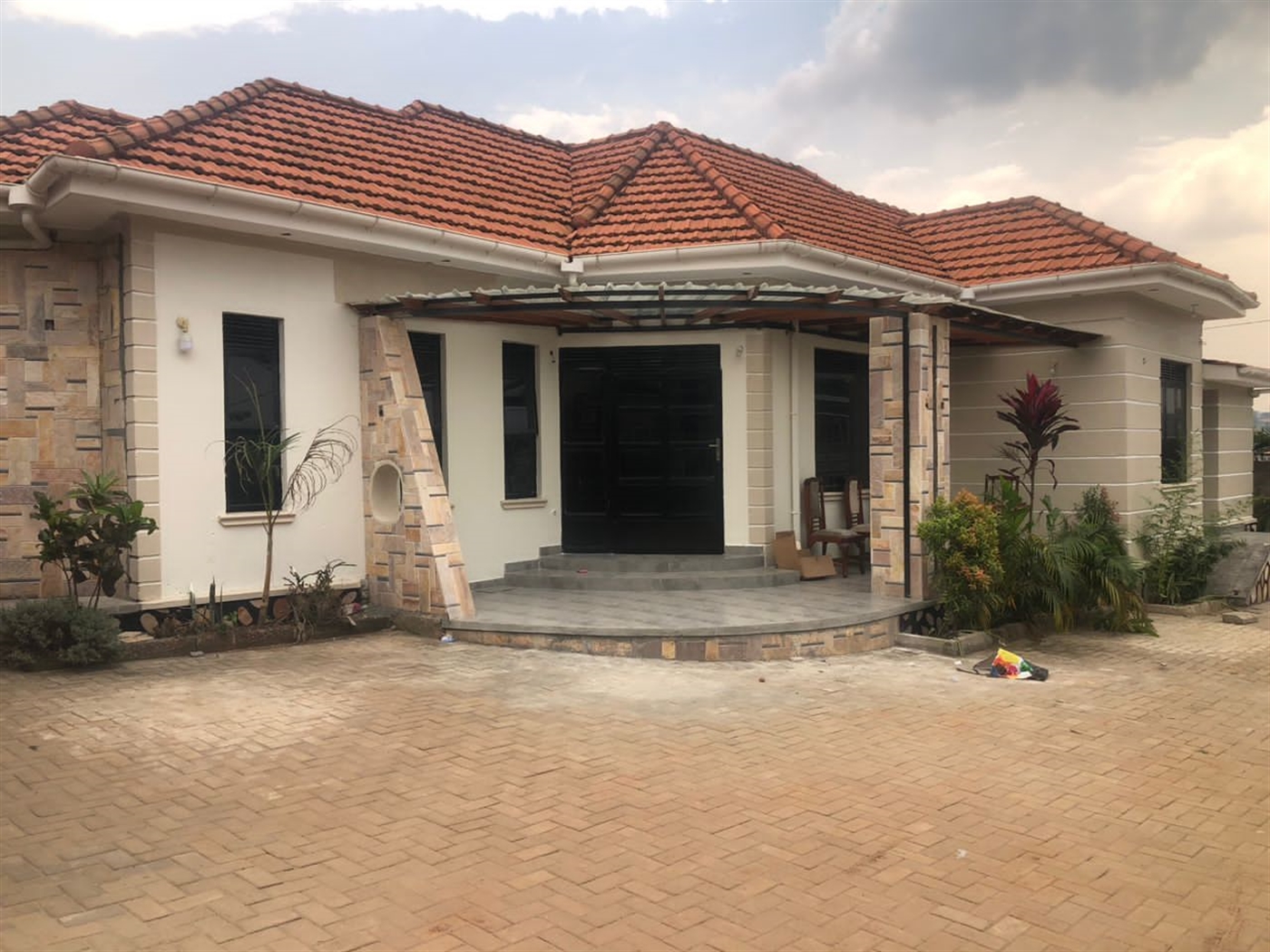 Bungalow for sale in Kira Wakiso