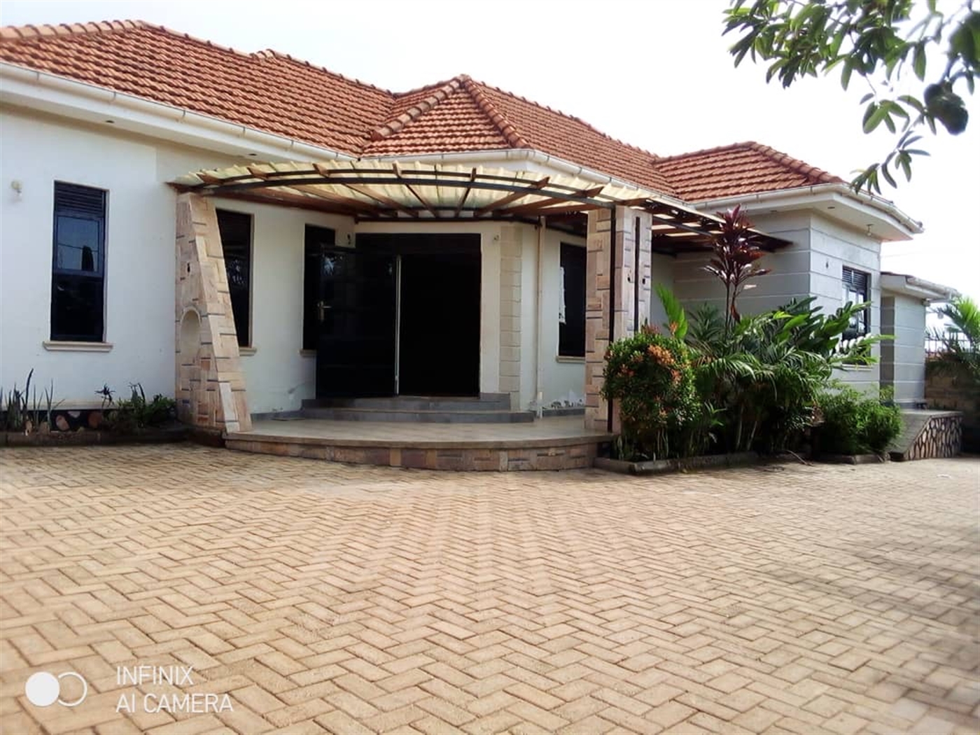 Bungalow for rent in Kira Wakiso