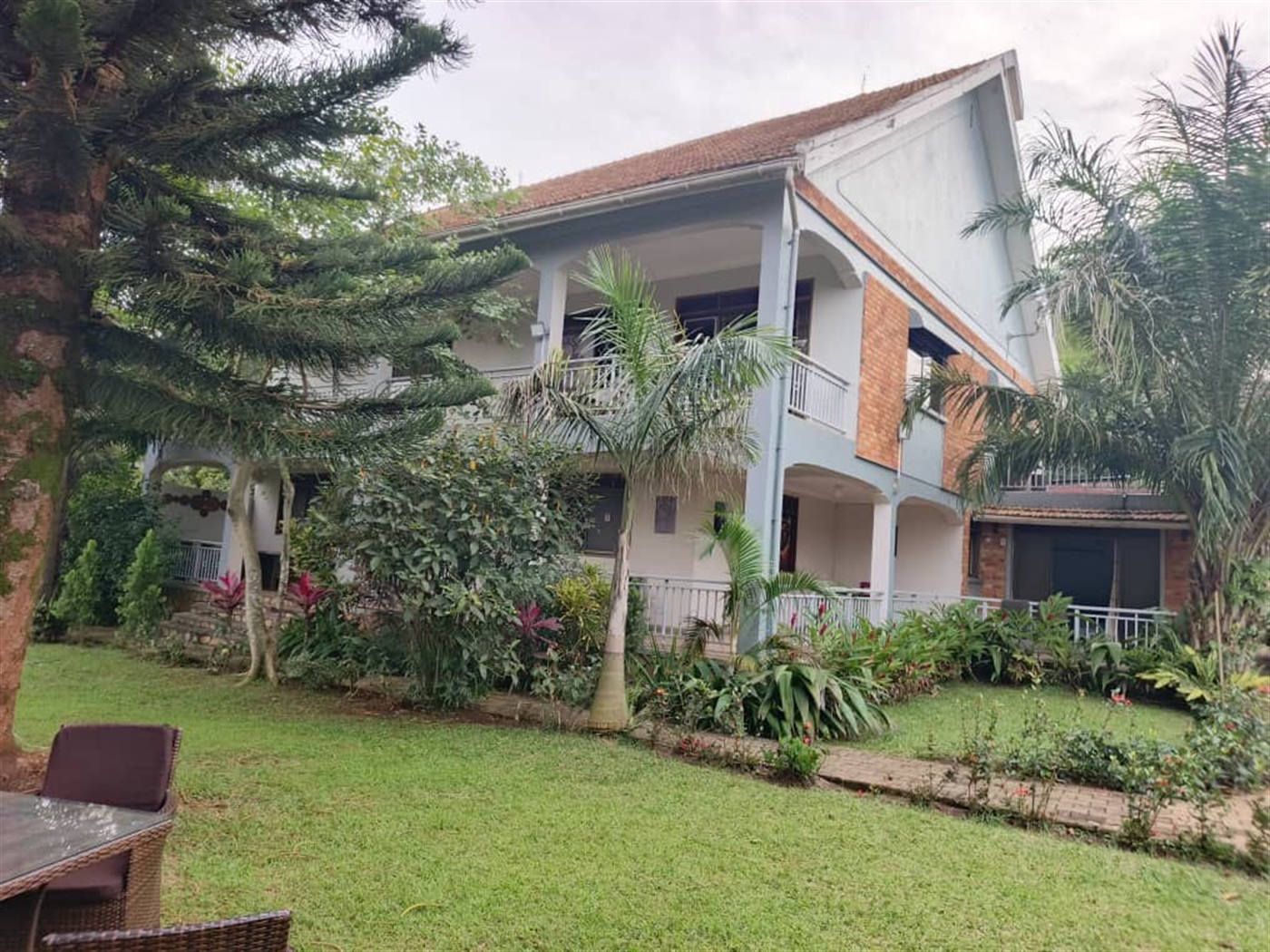 Mansion for sale in Bbunga Kampala