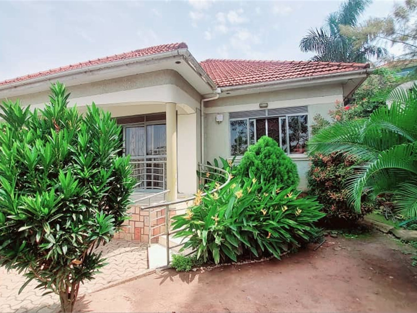 Bungalow for sale in Naalya Kampala