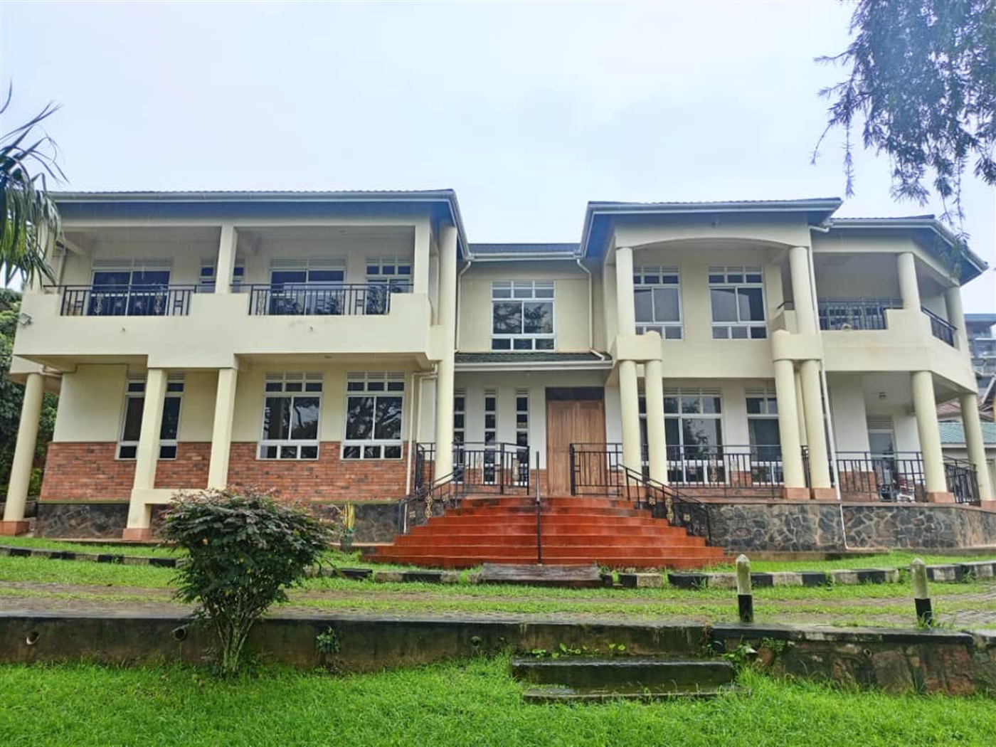 Mansion for sale in Muyenga Kampala