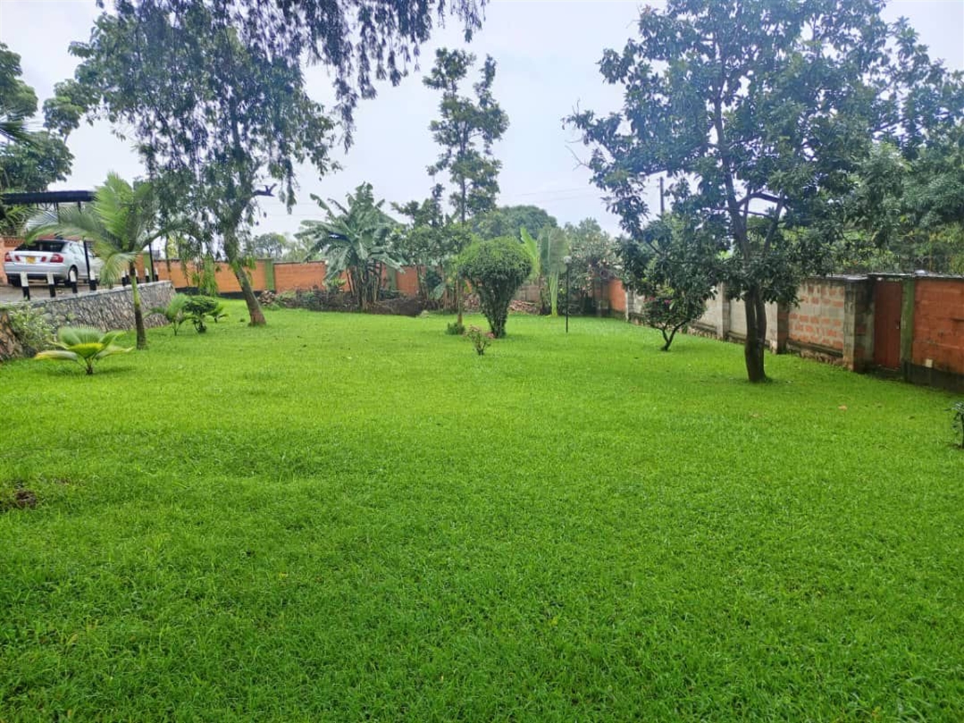 Mansion for sale in Muyenga Kampala