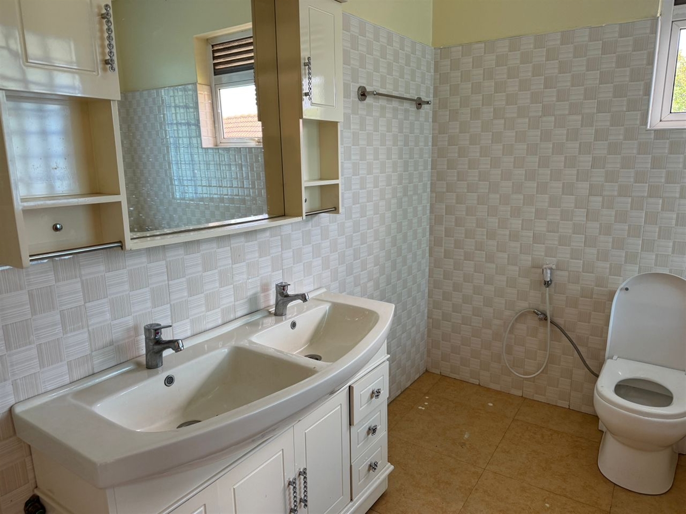 Apartment for sale in Bbunga Kampala