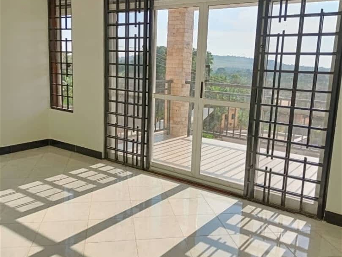 Storeyed house for sale in Kitende Wakiso