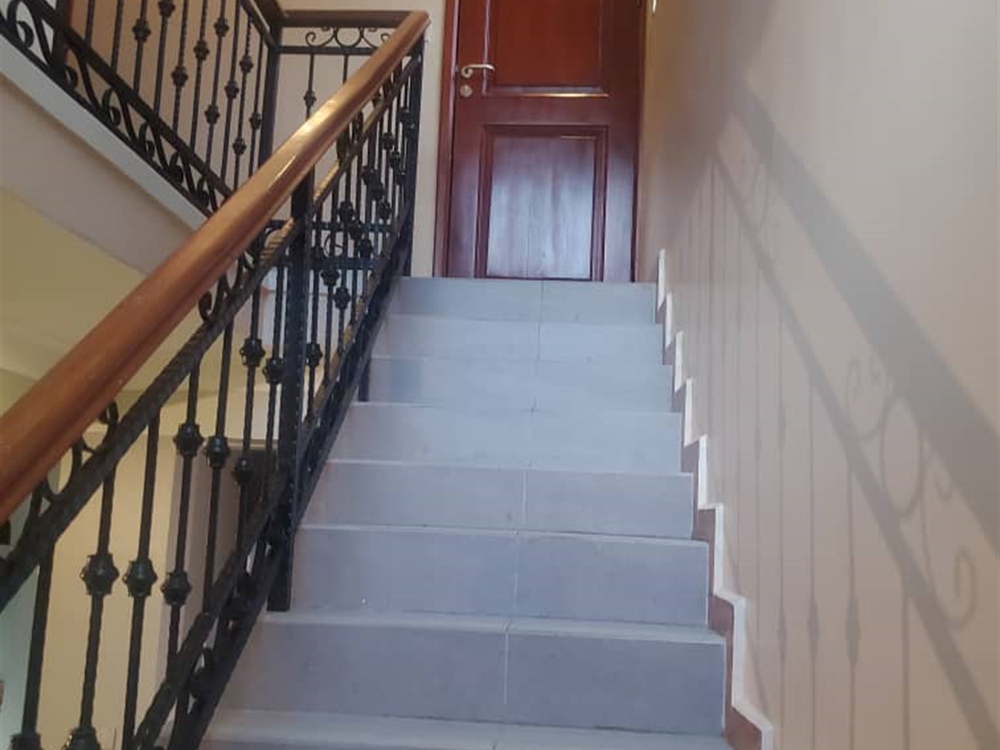 Storeyed house for rent in Bweyogerere Kampala