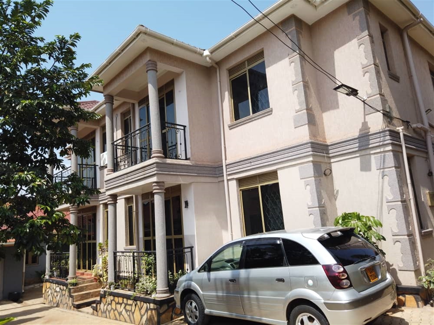 Storeyed house for rent in Bweyogerere Kampala