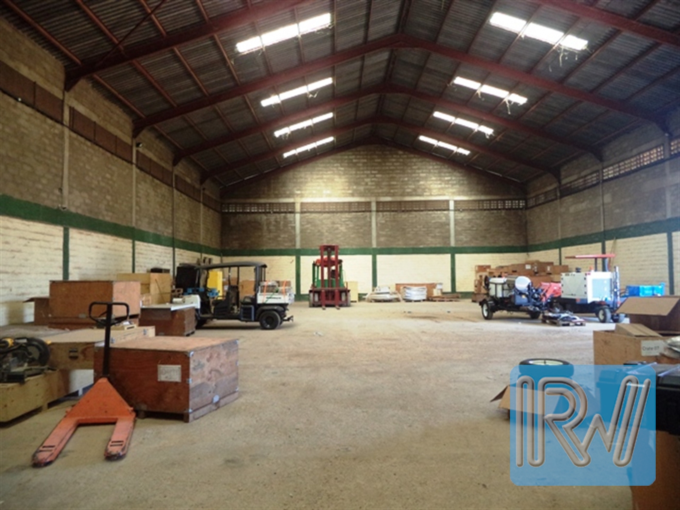Warehouse for rent in Entebbe Wakiso