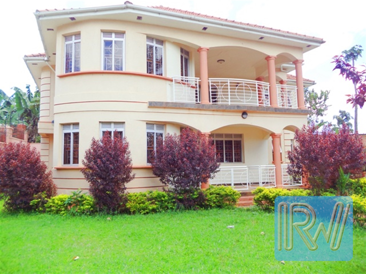 Storeyed house for rent in Entebbe Wakiso