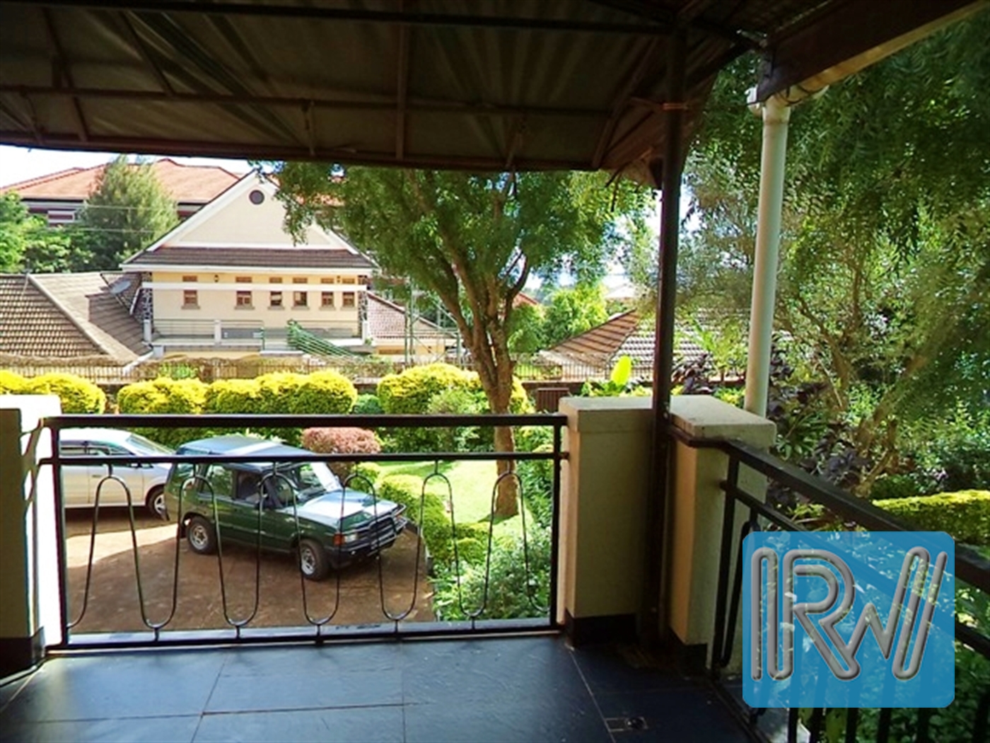 Villa for sale in Entebbe Wakiso