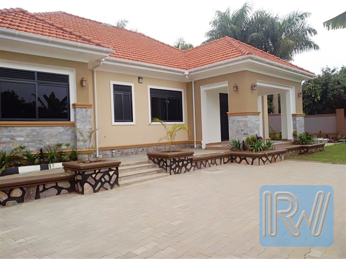 Bungalow for sale in Bwebajja Wakiso